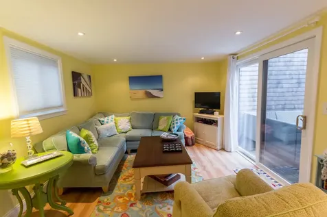 4 Quail Run Oak Bluffs MA 02557