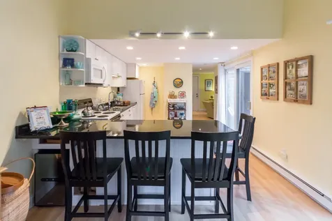 4 Quail Run Oak Bluffs MA 02557