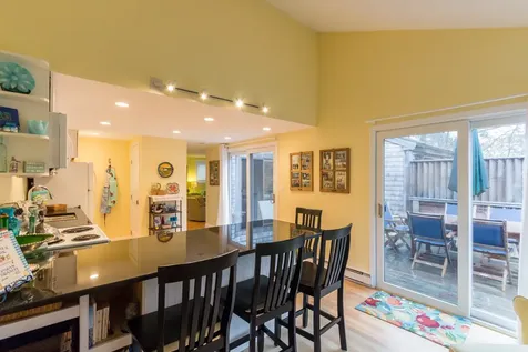 4 Quail Run Oak Bluffs MA 02557