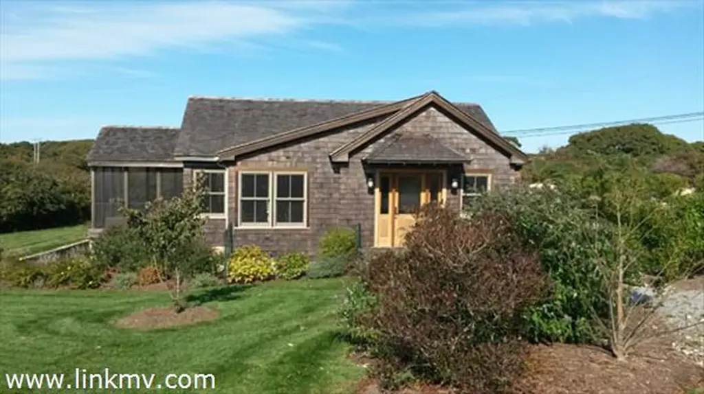 7 Sunset Way Aquinnah MA 02535
