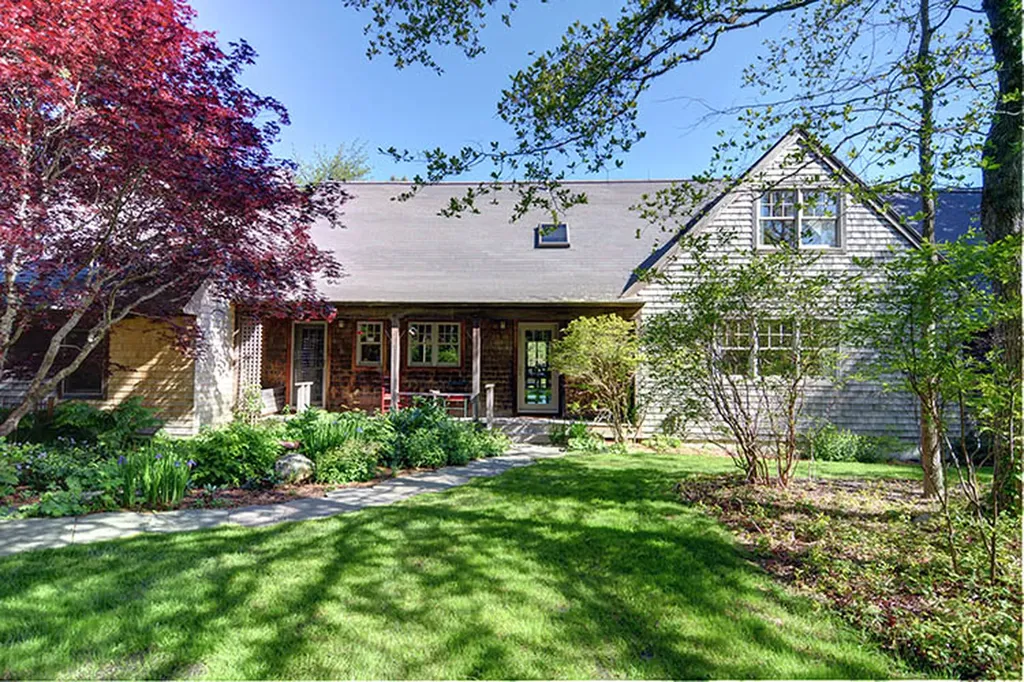 55 Bijahs Way Chilmark MA 02535