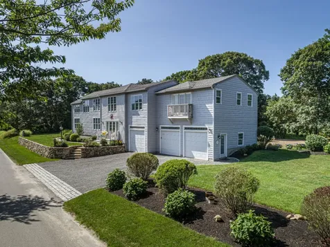 88 The Boulevard Edgartown MA 02539