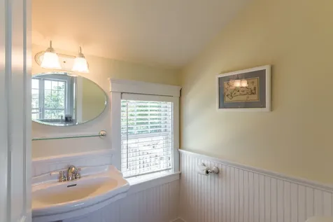 88 The Boulevard Edgartown MA 02539