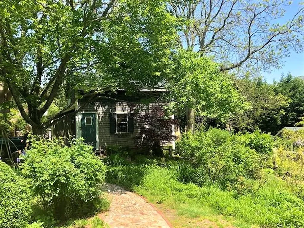 3 Hines Point Road Vineyard Haven MA 02568