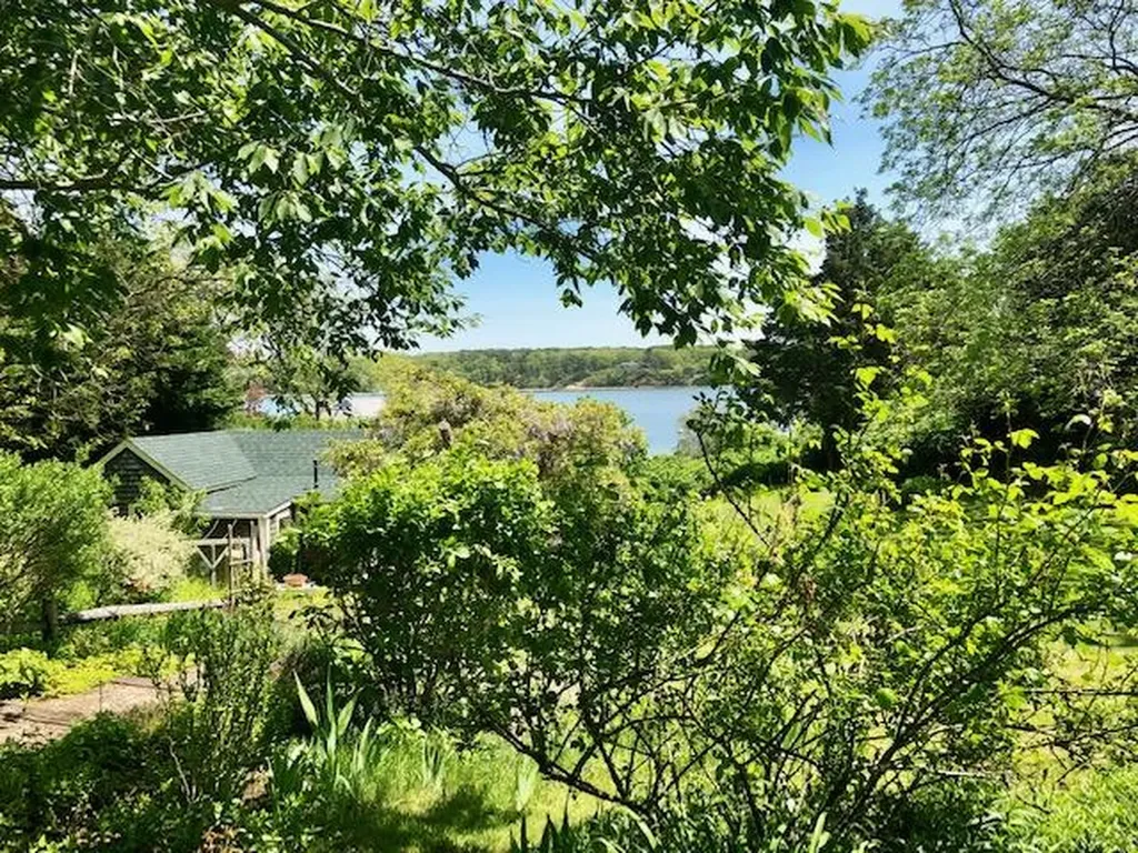 3 Hines Point Road Vineyard Haven MA 02568
