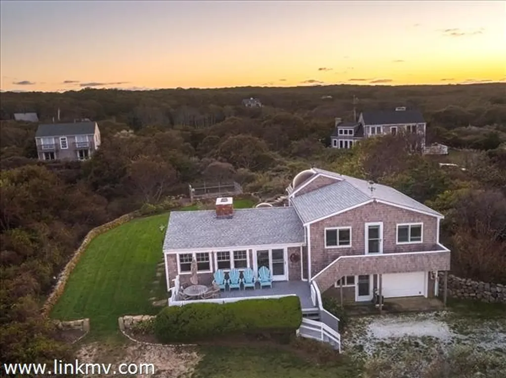 1 Driftwood Lane Aquinnah MA 02535