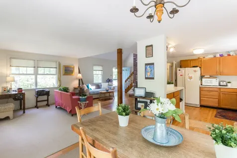 47 Willow Tree Hollow West Tisbury MA 02575