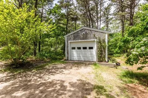 47 Willow Tree Hollow West Tisbury MA 02575