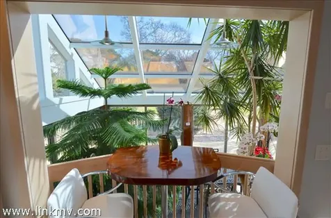 439 Neal Way Oak Bluffs MA 02557