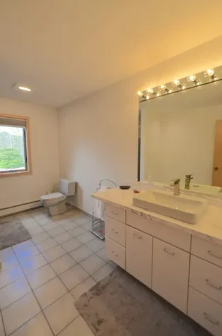 439 Neal Way Oak Bluffs MA 02557