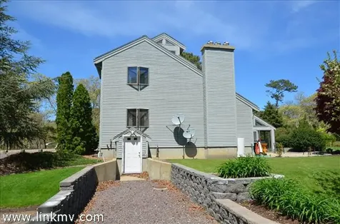 439 Neal Way Oak Bluffs MA 02557