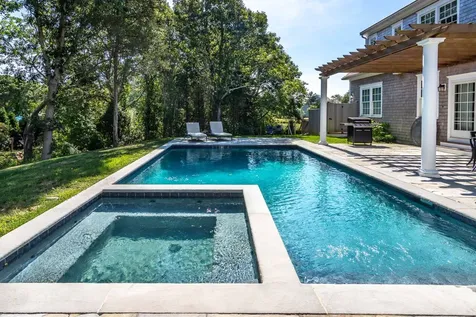 6 Noras Lane Edgartown MA 02539