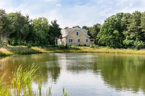 6 Noras Lane Edgartown MA 02539