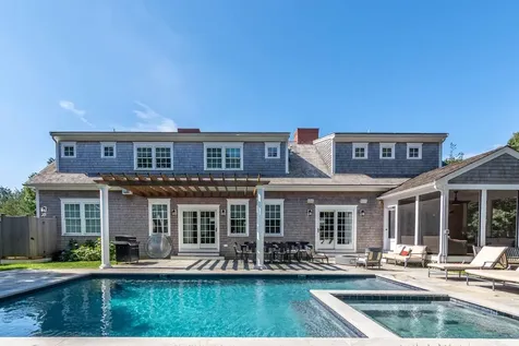 6 Noras Lane Edgartown MA 02539