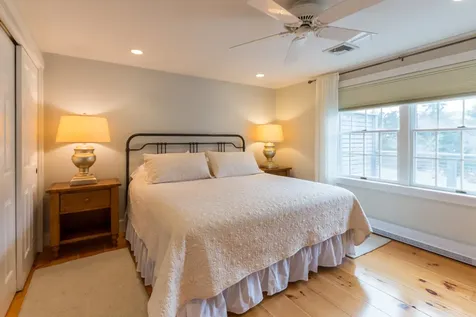 22 Kitts Field Circle Edgartown MA 02539