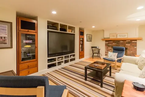 22 Kitts Field Circle Edgartown MA 02539