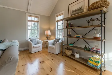 22 Kitts Field Circle Edgartown MA 02539