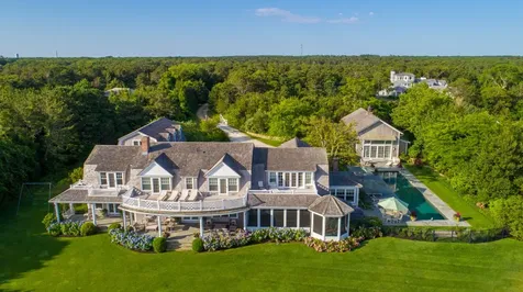 34 Cow Bay Road Edgartown MA 02539