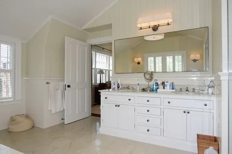 34 Cow Bay Road Edgartown MA 02539