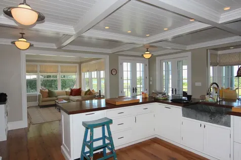 34 Cow Bay Road Edgartown MA 02539