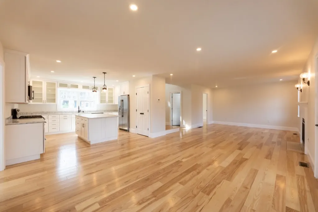65 Columbian Avenue Oak Bluffs MA 02557