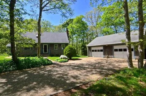 169 Clover Hill Drive Vineyard Haven MA 02568