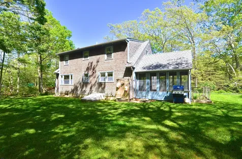 169 Clover Hill Drive Vineyard Haven MA 02568