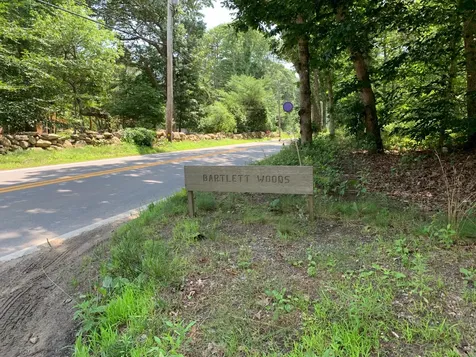 Lot 1a Bartlett Woods Chilmark MA 02535