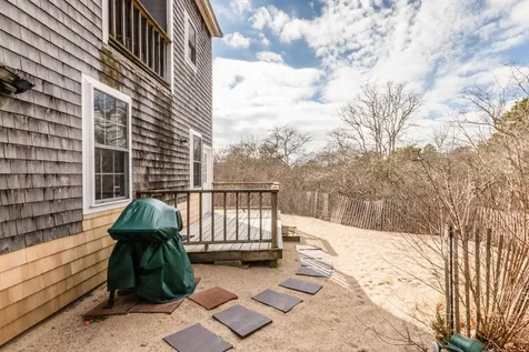 54 Schoolhouse Road Edgartown MA 02539