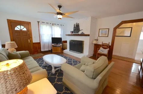 18 Pinehurst Road Edgartown MA 02539