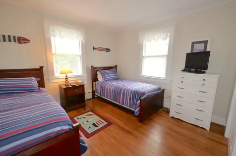 18 Pinehurst Road Edgartown MA 02539