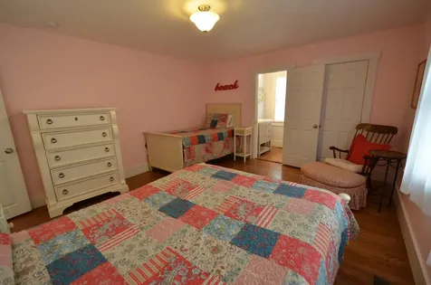 18 Pinehurst Road Edgartown MA 02539