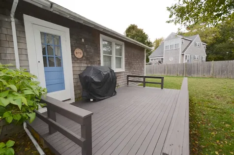 18 Pinehurst Road Edgartown MA 02539