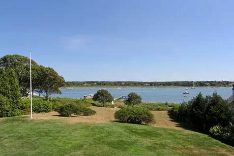 12 Guernsey Lane Edgartown MA 02539