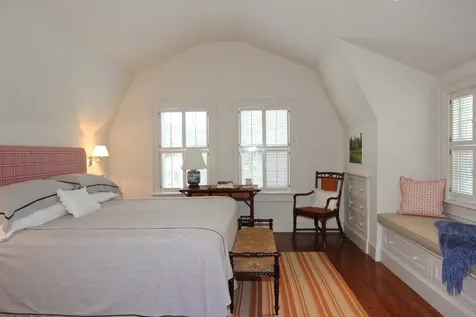 12 Guernsey Lane Edgartown MA 02539