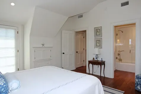 12 Guernsey Lane Edgartown MA 02539