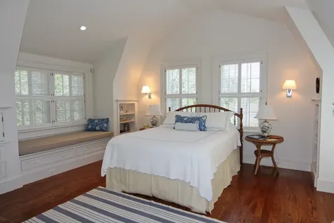 12 Guernsey Lane Edgartown MA 02539