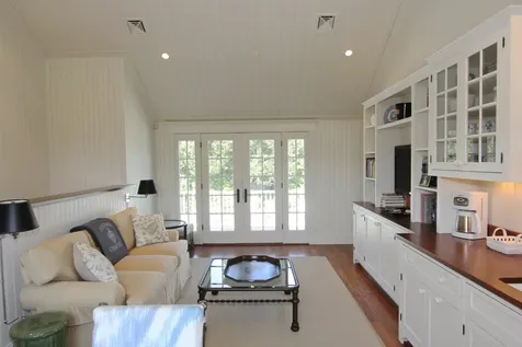 12 Guernsey Lane Edgartown MA 02539