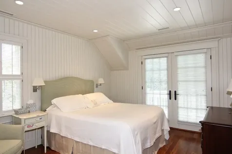 12 Guernsey Lane Edgartown MA 02539