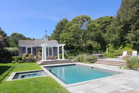 12 Guernsey Lane Edgartown MA 02539