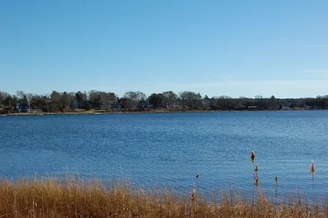 107 Beach Road Vineyard Haven MA 02568