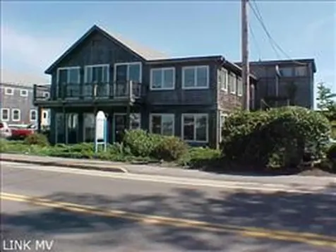 107 Beach Road Vineyard Haven MA 02568
