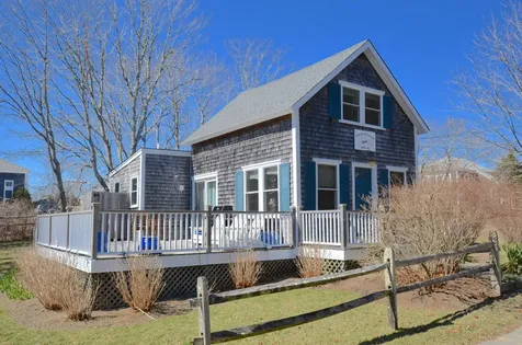 9 Second Avenue And Abutting Lot Oak Bluffs MA 02557