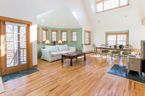 26 Stonewood Lane West Tisbury MA 02575