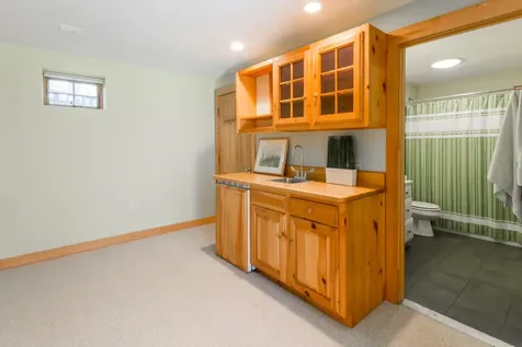 26 Stonewood Lane West Tisbury MA 02575