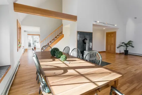 26 Stonewood Lane West Tisbury MA 02575
