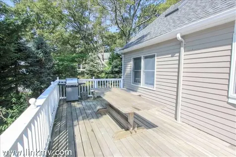 24 Fitchburg Avenue Oak Bluffs MA 02557
