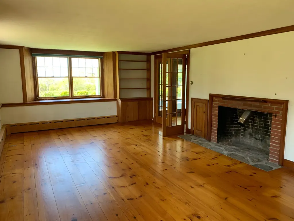 11 Homeward Way Chilmark MA 02535