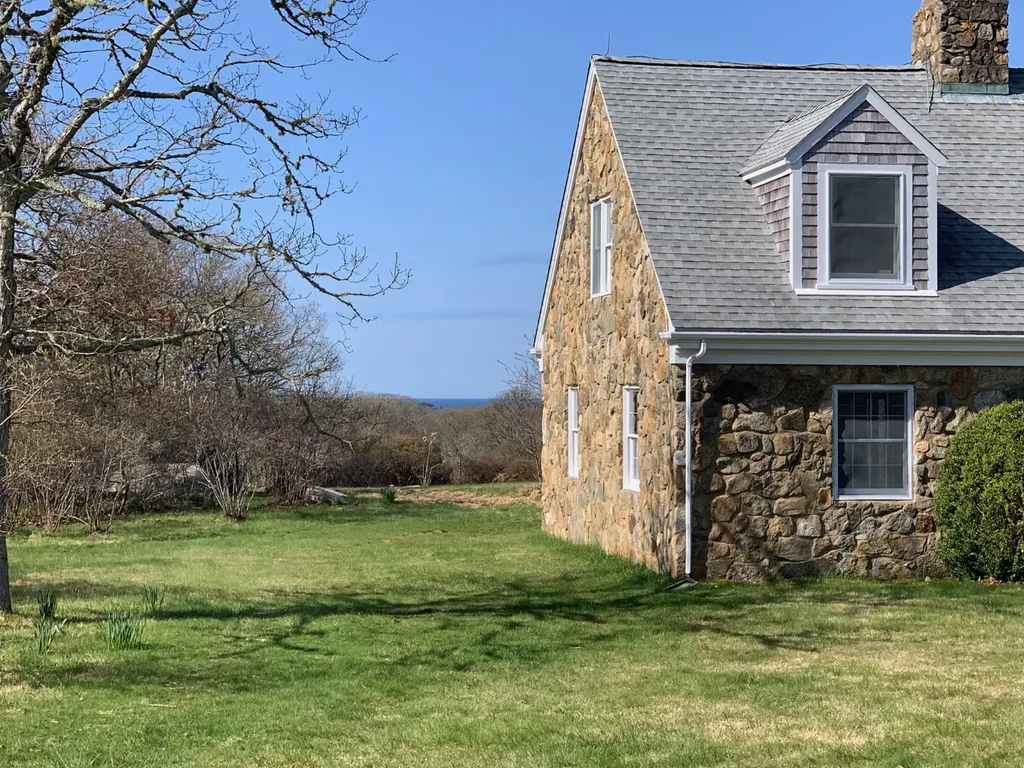 11 Homeward Way Chilmark MA 02535