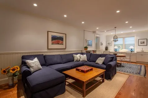 49 North Summer Street Edgartown MA 02539